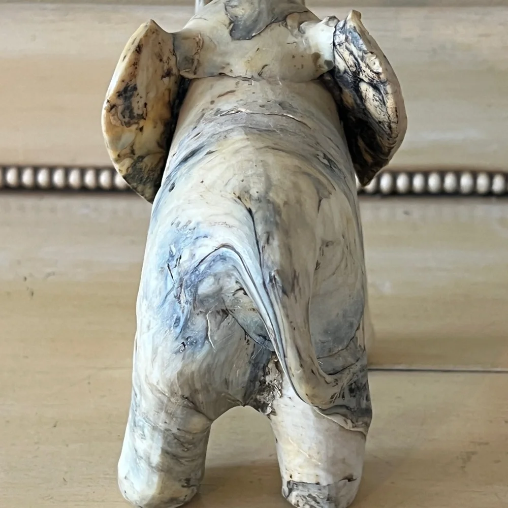 Set of 2 Clay elephants